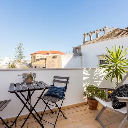 Bed & Breakfast Enseada Lagos